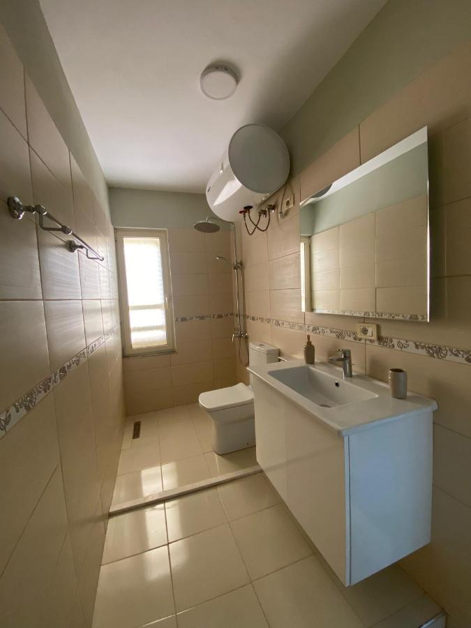 Central Park Rooms Tirana Eksteriør billede