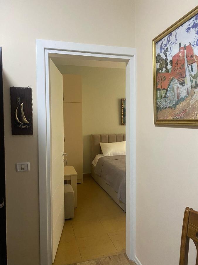 Central Park Rooms Tirana Eksteriør billede
